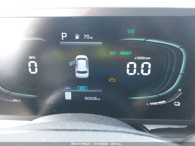 KNDCP3LE1P5087261 KIA NIRO LX