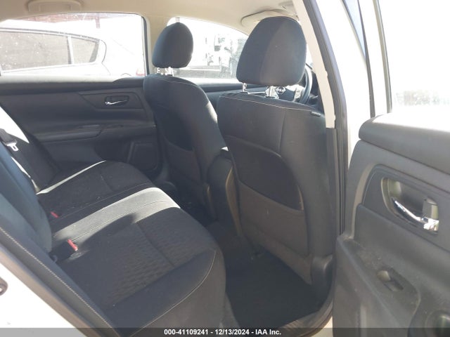 Nissan Altima 2.5 S 2018 1N4AL3AP2JC194383 Image 8