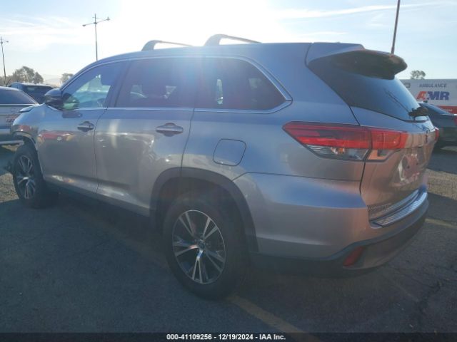 5TDZZRFH2KS301447 Toyota Highlander Le Plus