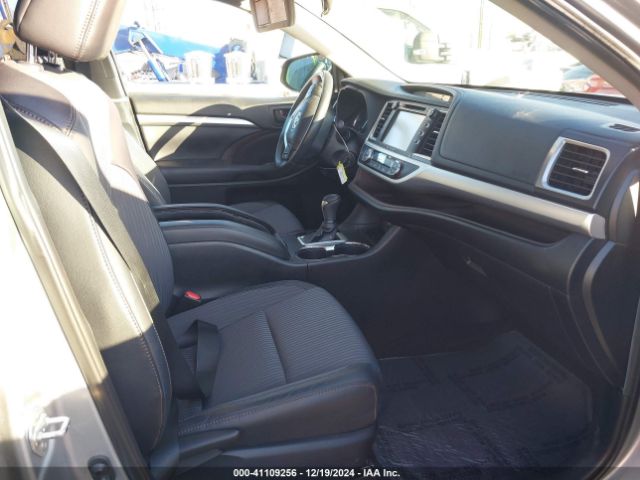 5TDZZRFH2KS301447 Toyota Highlander Le Plus