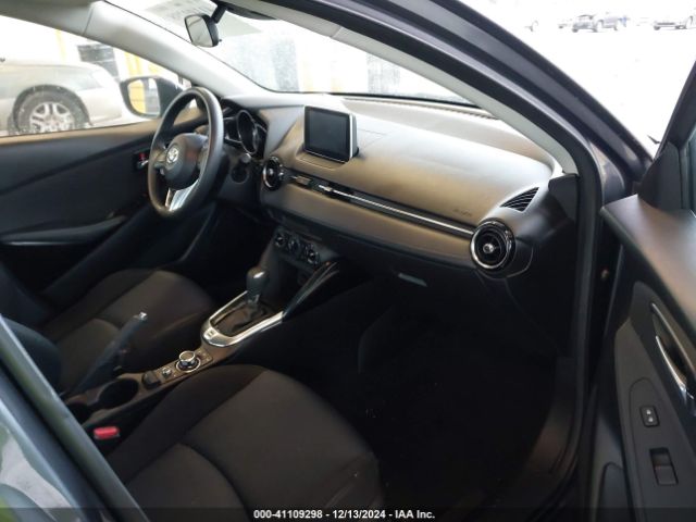 3MYDLBYV4HY152094 Toyota YARIS IA
