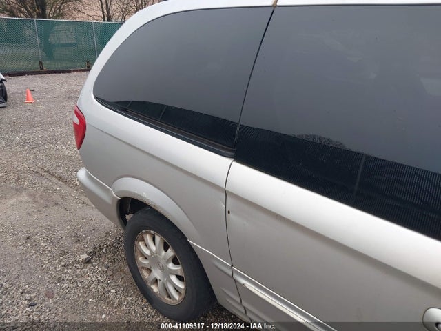 Aukcja sprzedaży 2002 Chrysler Town & Country Lxi, vin: 2C4GP54L62R787976, numer aukcji: 41109317