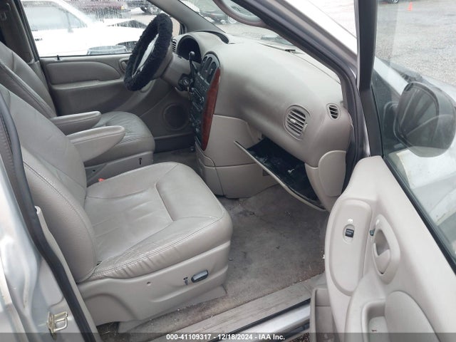 Aukcja sprzedaży 2002 Chrysler Town & Country Lxi, vin: 2C4GP54L62R787976, numer aukcji: 41109317