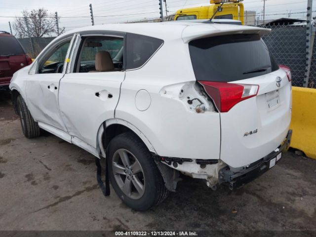 2T3RFREV4FW257665 Toyota Rav4 Xle