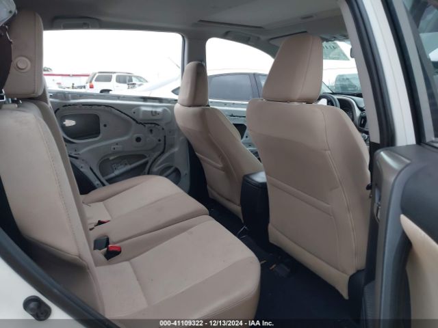 2T3RFREV4FW257665 Toyota Rav4 Xle