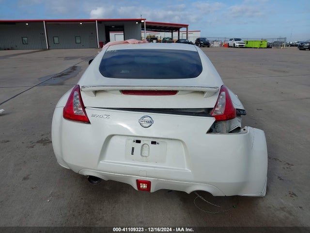 JN1AZ4EH7GM933576 Nissan 370z Sport