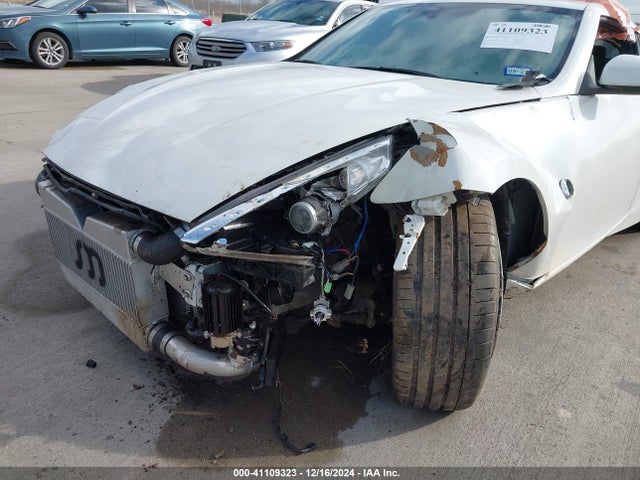 JN1AZ4EH7GM933576 Nissan 370z Sport