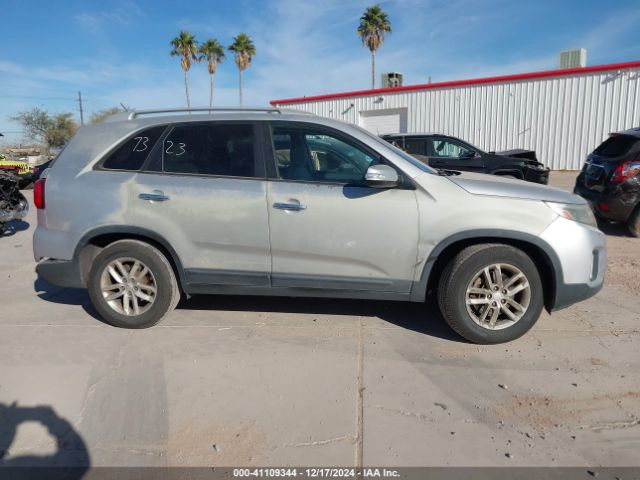 5XYKTCA62EG446690 KIA SORENTO LX