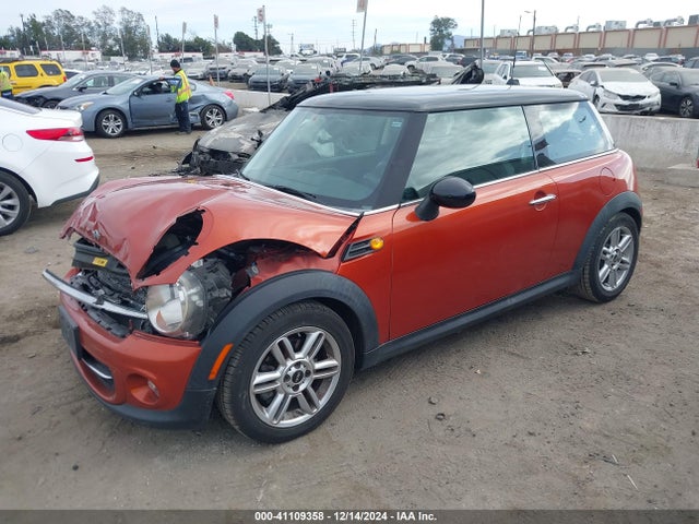 2013 MINI HARDTOP WMWSU3C56DT681868 Photo 1