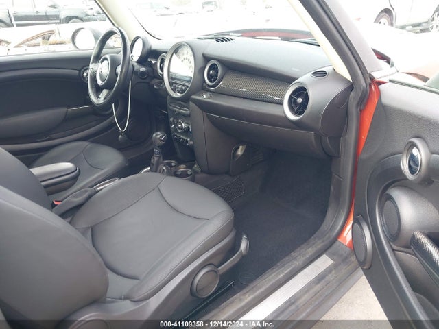 2013 MINI HARDTOP WMWSU3C56DT681868 Photo 4