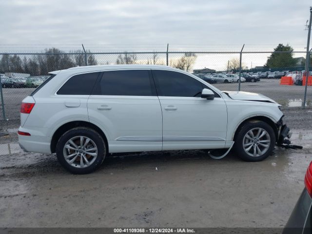 WA1LAAF72HD001749 Audi Q7 3.0t Premium
