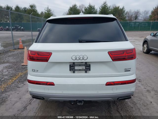 WA1LAAF72HD001749 Audi Q7 3.0t Premium