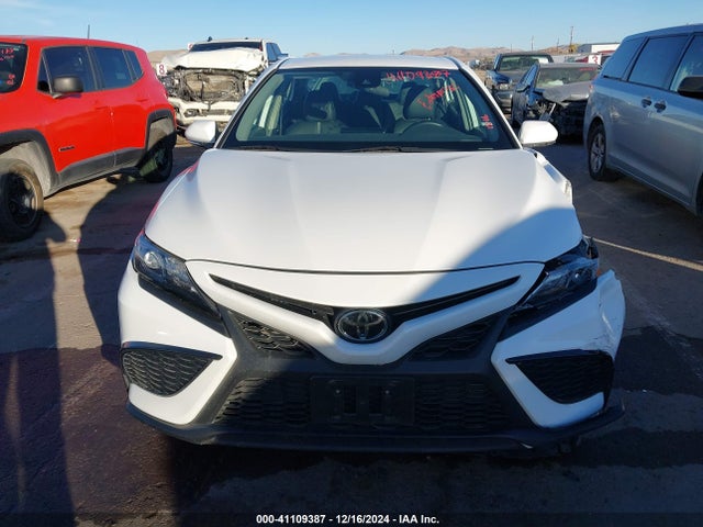 Toyota CAMRY SE 2024 4T1G11AK7RU850582 Image 11
