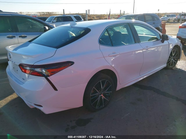 Toyota CAMRY SE 2024 4T1G11AK7RU850582 Image 4