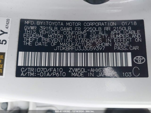 Toyota Prius Two 2018 JTDKBRFU3J3059397 Image 9