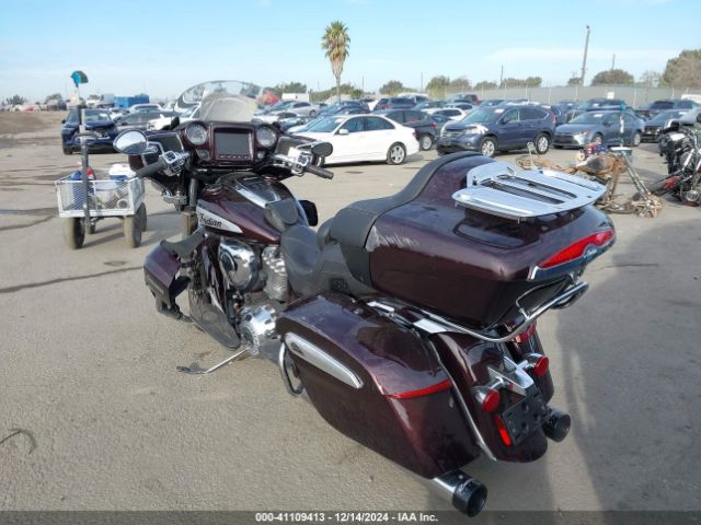 2022 INDIAN MOTORCYCLE CO. ROADMASTER 56KTKABB5N3405296 Photo 2