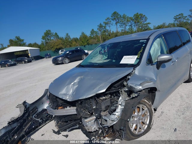 Chrysler Pacifica Touring L 2023 2C4RC1BG9PR571548 Image 16