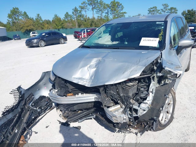Chrysler Pacifica Touring L 2023 2C4RC1BG9PR571548 Image 6
