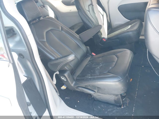 Chrysler Pacifica Touring L 2023 2C4RC1BG9PR571548 Image 8