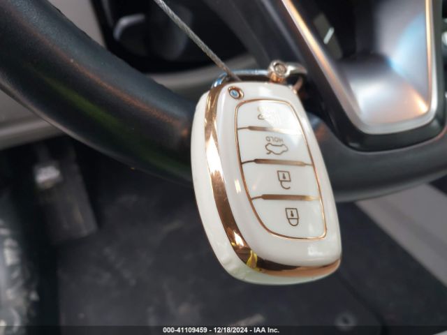KMHE24L37JA079025 Hyundai Sonata Hybrid Se