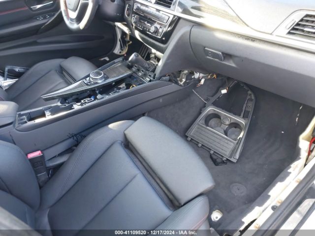 WBA8K3C52HK679241 BMW 330i Xdrive