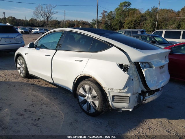 2021 TESLA MODEL Y 5YJYGDEE4MF259589 Photo 2