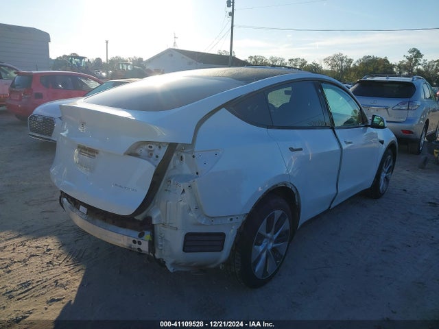 2021 TESLA MODEL Y 5YJYGDEE4MF259589 Photo 3
