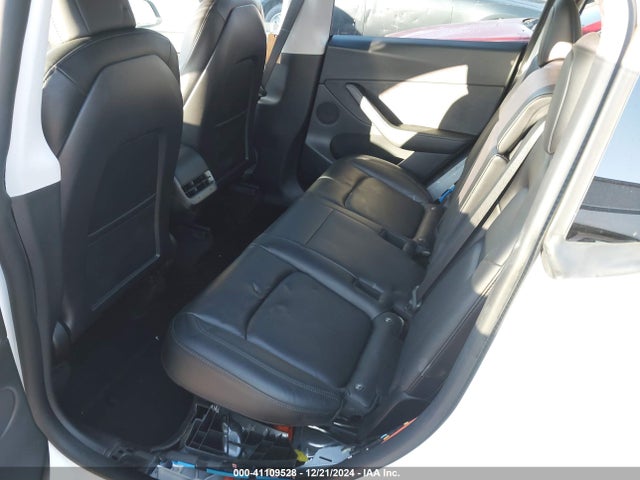 2021 TESLA MODEL Y 5YJYGDEE4MF259589 Photo 7