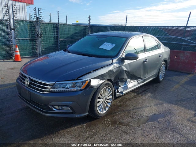 1VWBT7A33GC058515 Volkswagen Passat 1.8t Se