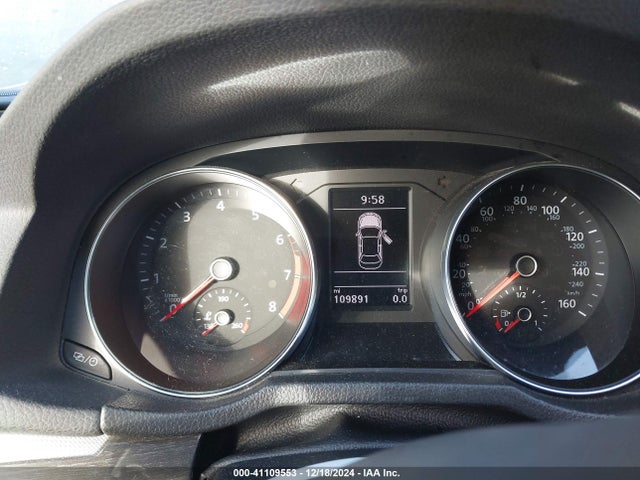 1VWBT7A33GC058515 Volkswagen Passat 1.8t Se