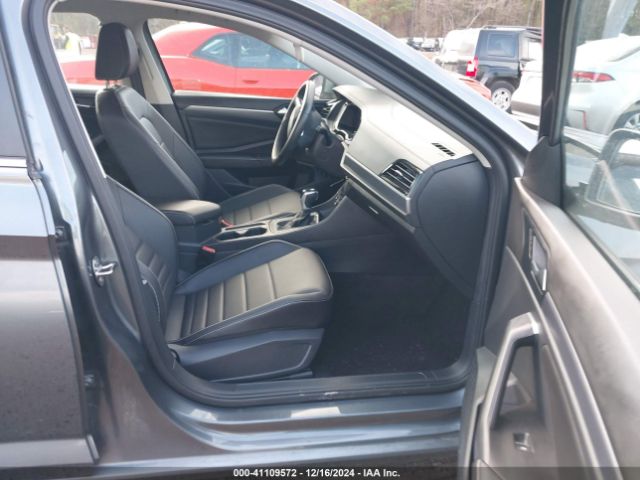 3VWEM7BU2RM004075 Volkswagen Jetta 1.5t Se