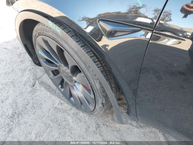7SAYGDEF4PF880220 Tesla Model Y Performance Dual Motor All-wheel Drive