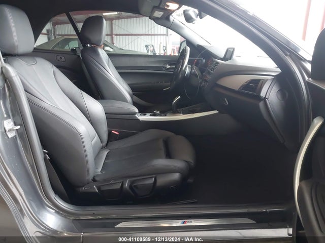 WBA2K9C52HV647106 BMW 230I