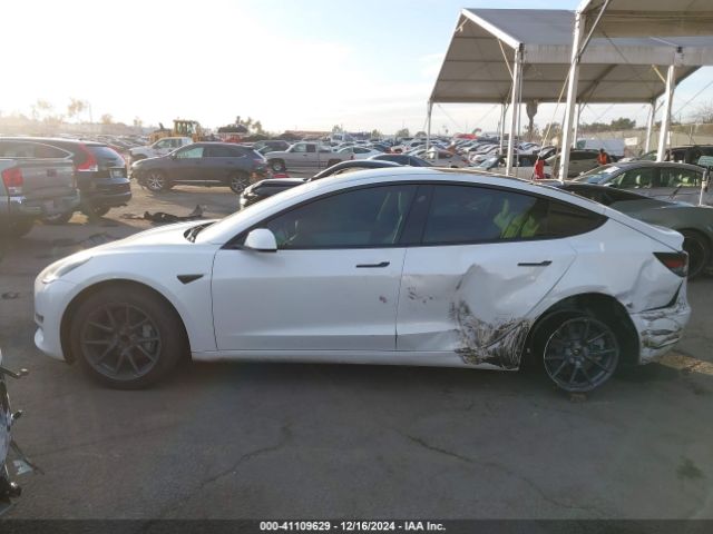 5YJ3E1EA5MF858898 Tesla Model 3 Standard Range Plus Rear-wheel Drive