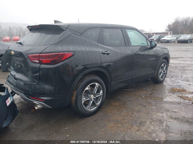 Chevrolet Blazer Awd 2lt 2024 3GNKBHR40RS194730 Image 4