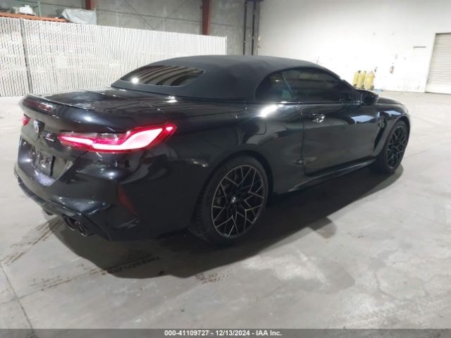 WBSDZ0C09PCM50556 BMW M8 Cabriolet Competition