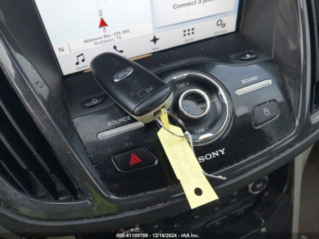 1FADP5CU4GL117653 Ford C-max Energi Sel