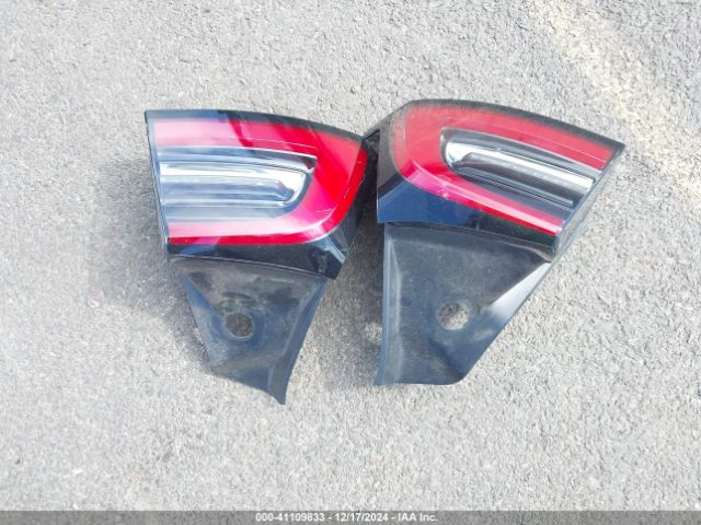 5YJ3E1EAXKF424926 Tesla Model 3 Long Range/mid Range/standard Range/standard Range Plus