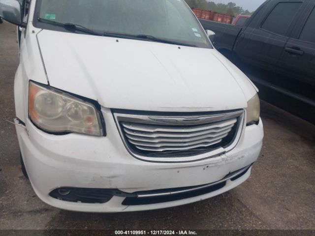 2C4RC1CG8ER184470 Chrysler Town & Country Touring-l