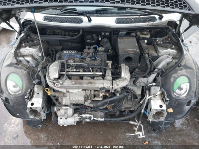 2004 MINI COOPER S WMWRE33414TD82293 Photo 9