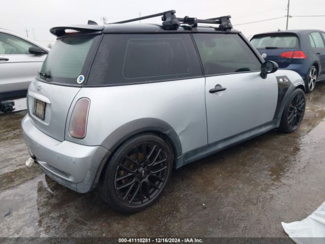 2004 MINI COOPER S WMWRE33414TD82293 Photo 3