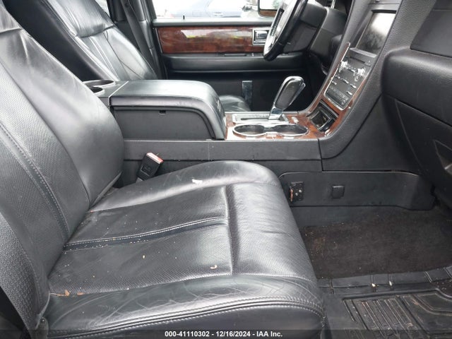 5LMJJ3HT7FEJ01414 Lincoln NAVIGATOR L