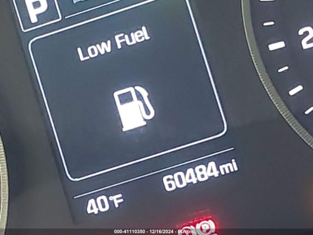 KM8J33A43GU101059 Hyundai TUCSON SE