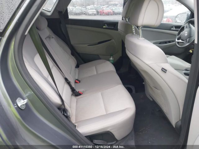 KM8J33A43GU101059 Hyundai TUCSON SE