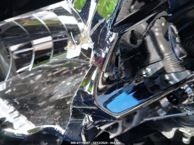 4T1BD1FKXGU184941 Toyota Camry Hybrid Le