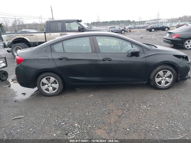 Chevrolet Cruze Ls Auto 2017 1G1BC5SM0H7281452 Image 13
