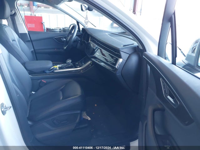 2021 AUDI Q7 WA1AJAF76MD020578 Photo 4