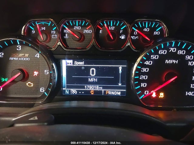 3GCUKRECXFG323379 Chevrolet Silverado 1500 2lt