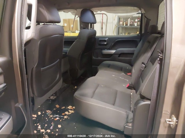 3GCUKRECXFG323379 Chevrolet Silverado 1500 2lt