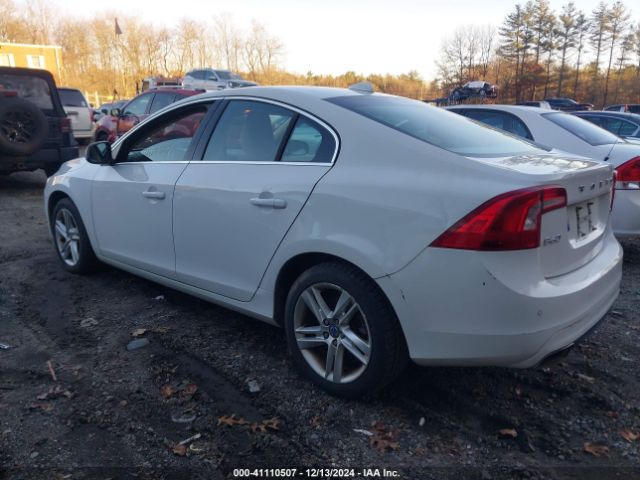 YV126MFK4F1348663 Volvo S60 T5 Premier